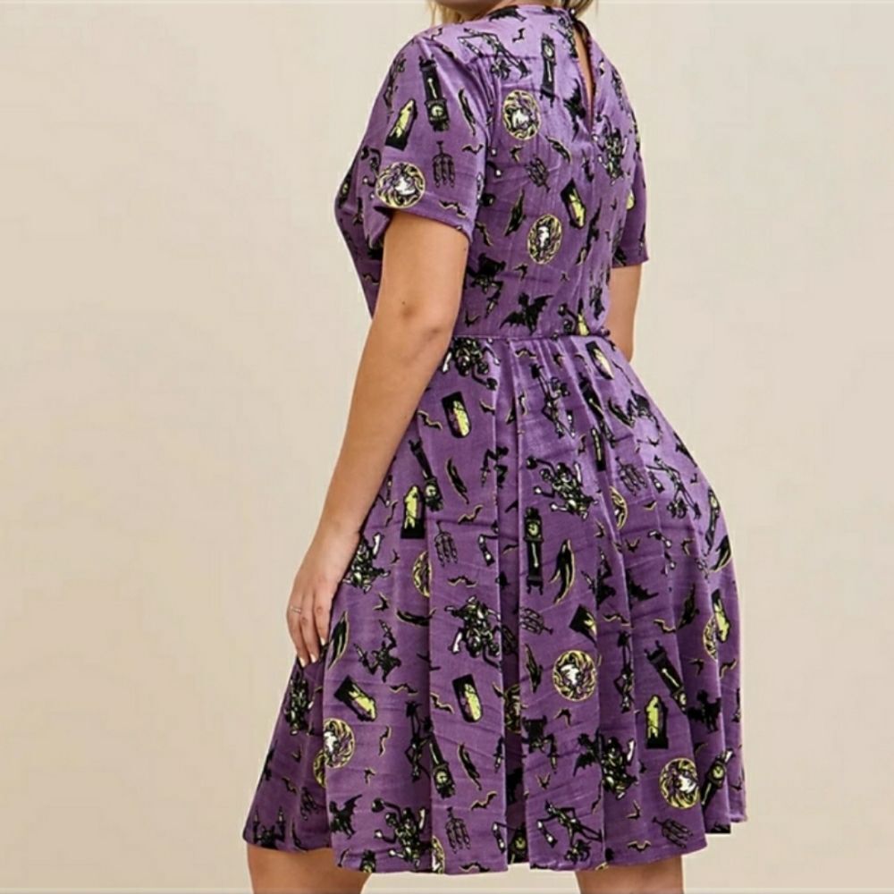 Torrid Disney Purple Velvet Haunted Mansion Halloween Dress 3X Plus Size - Picture 2 of 5